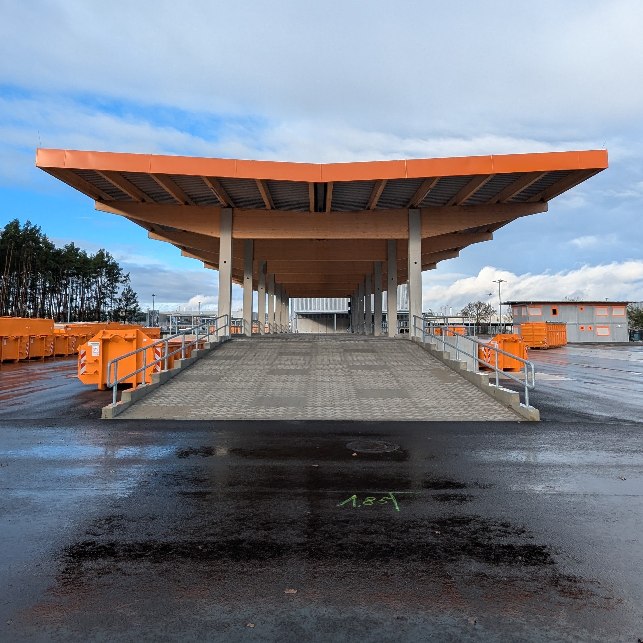 Neu­er Wert­stoff­hof in Frei­en­brink öffnet